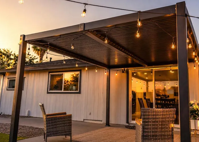 Holiday home Golf Retreat With Putting And Fire Pit *